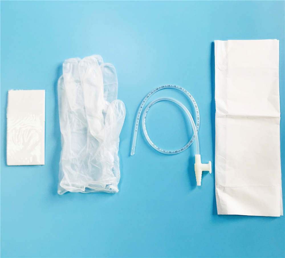 Suction catheter kit